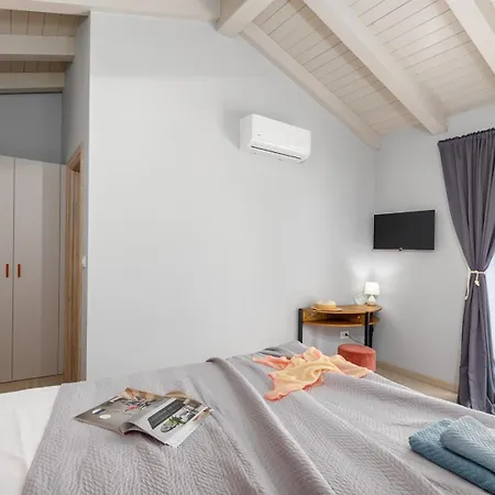 Villa Alomarie By Villsy